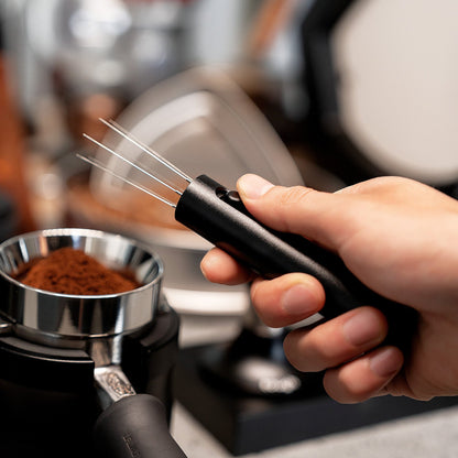 TOUGH Retractable Coffee Distribution Needle, Stainless Steel Espresso WDT Tool, Breaks up Coffee Clumps and Ensures Even Powder Distribution